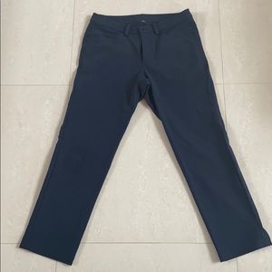 Lululemon ABC pants 32 waist, 30 inseam